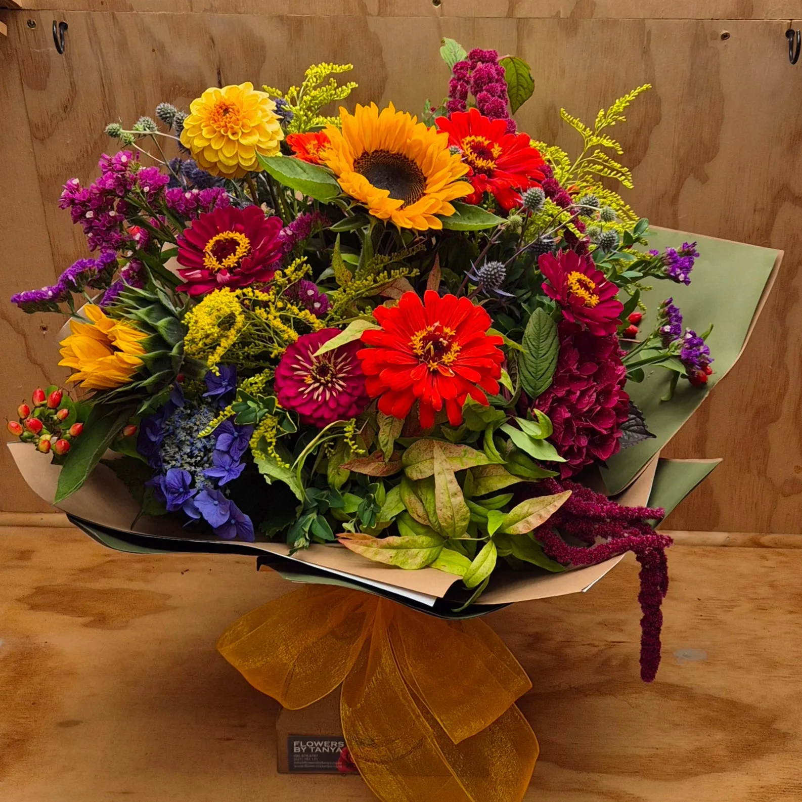 Florist Choice: Bright and Colourful flowers