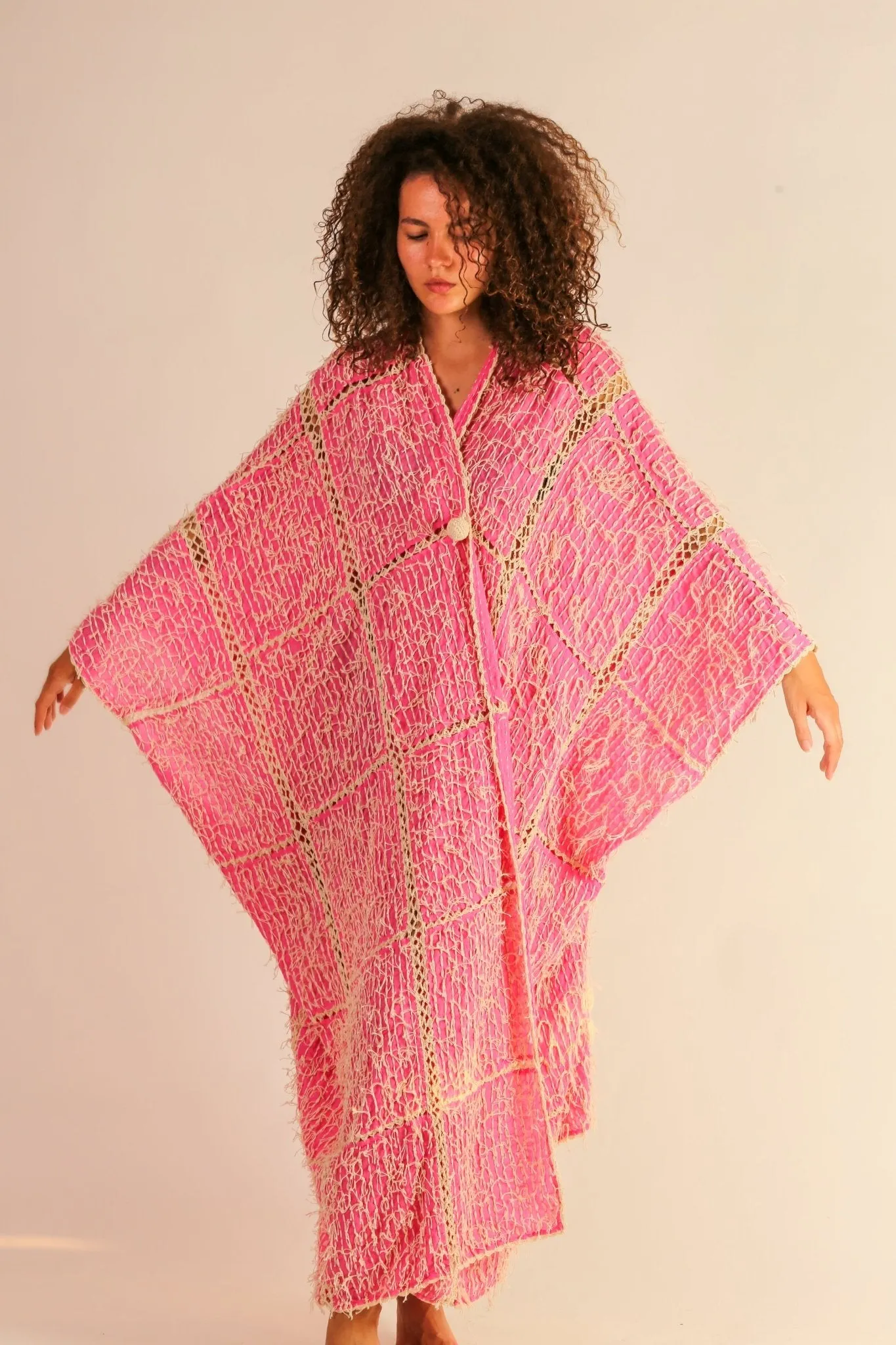 FRINGE STITCH KIMONO MADONNA