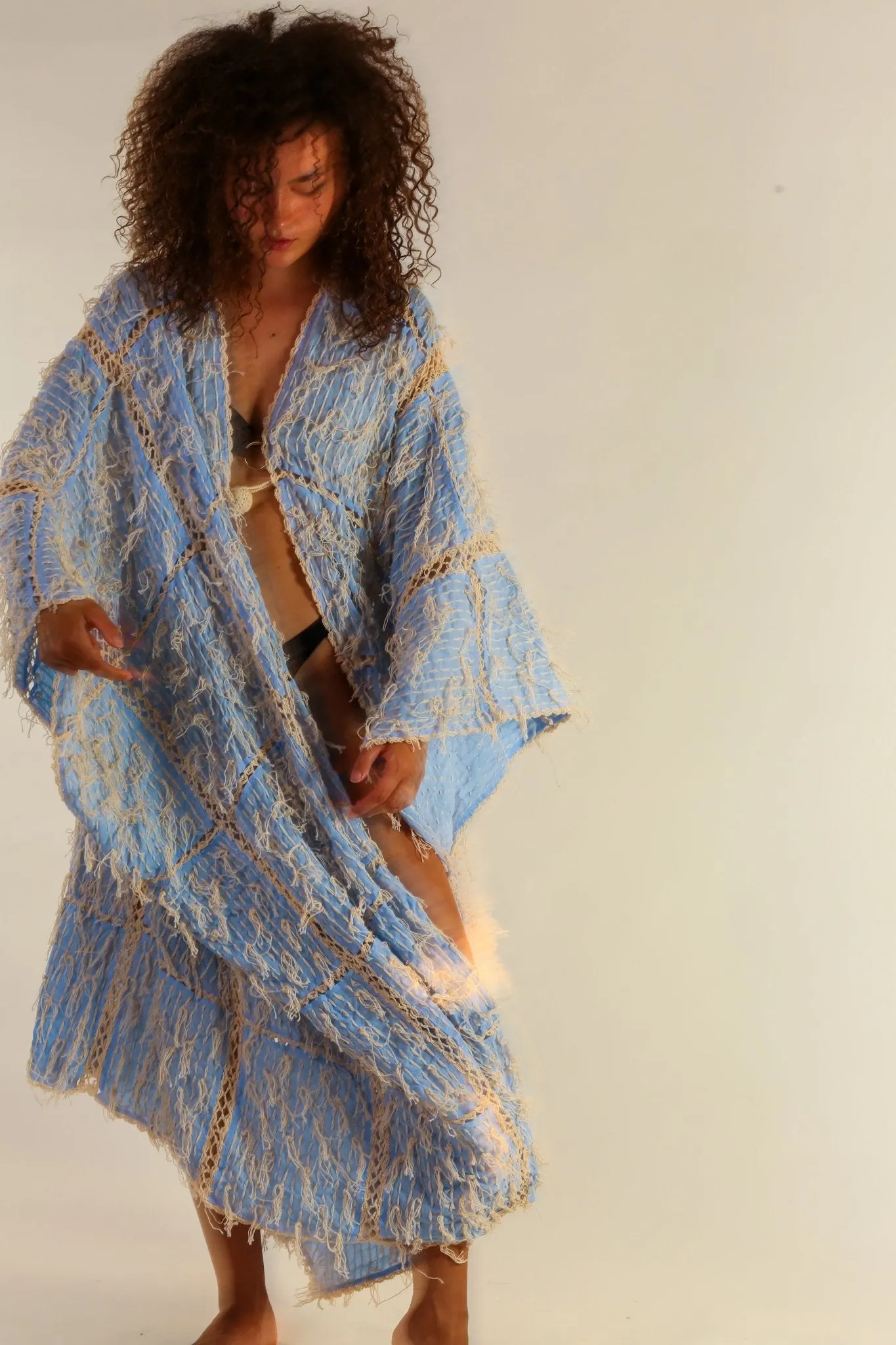 FRINGE STITCH KIMONO MADONNA