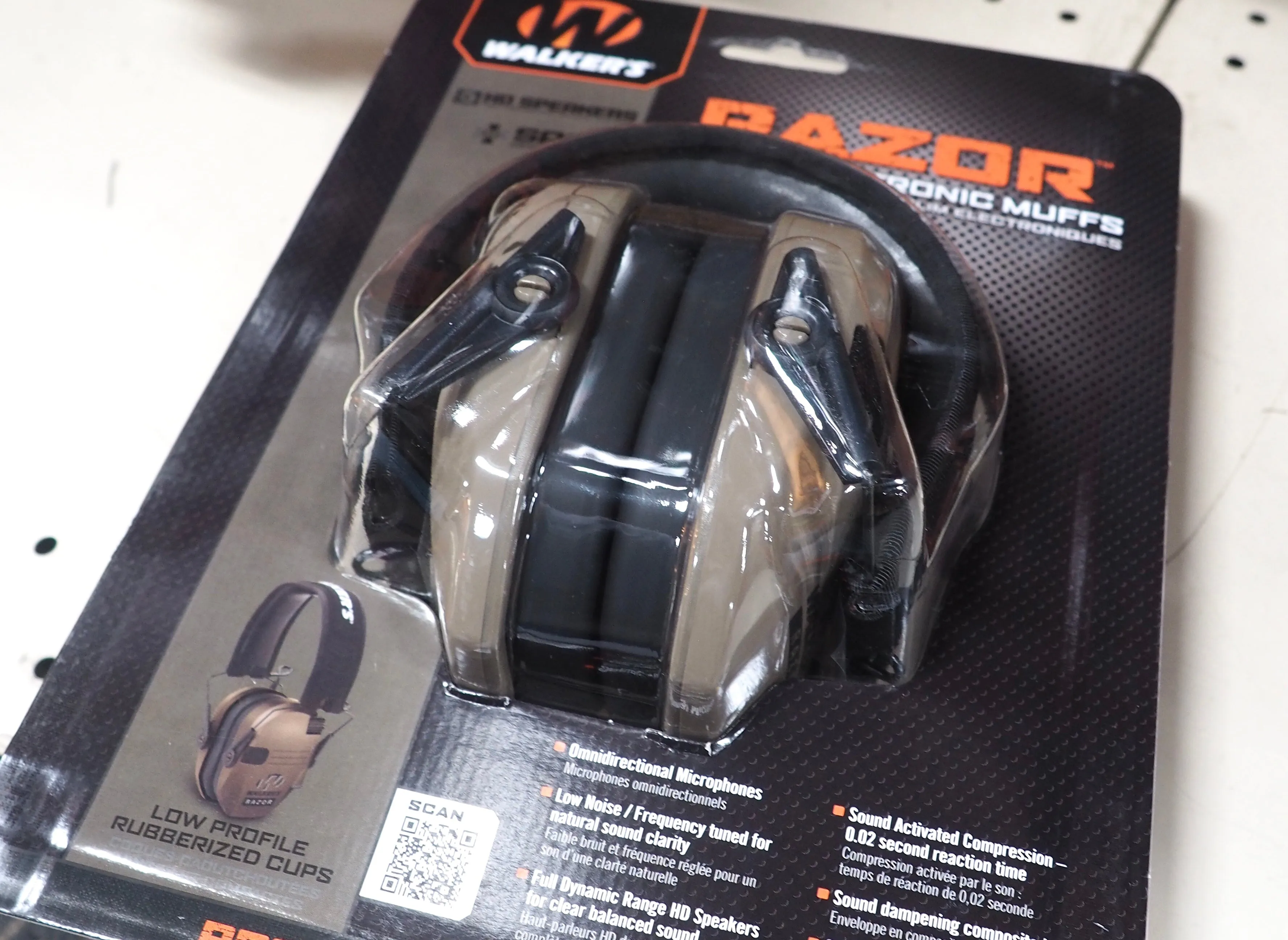 Walker's Razor Slim Electronic Muffs